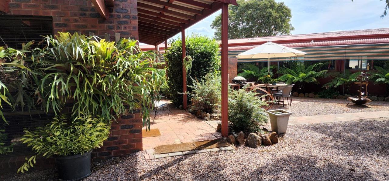 New Horizons Farm Stay Smeaton Extérieur photo