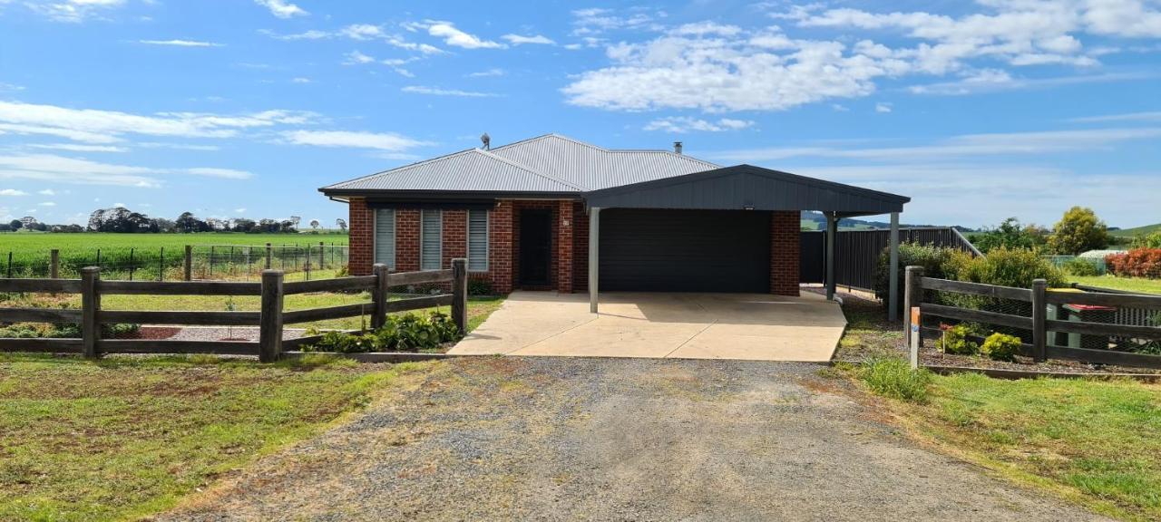 New Horizons Farm Stay Smeaton Extérieur photo
